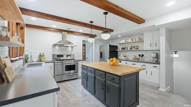 3525 Willowdale Road, Fort Wayne, IN 46802