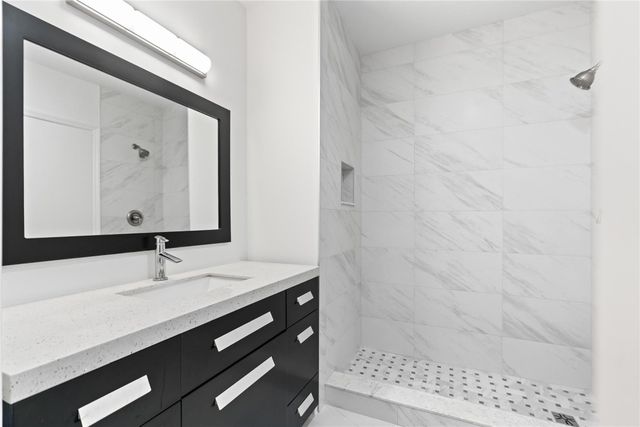 2426 SE 17th Street 207A, Fort Lauderdale, FL 33316