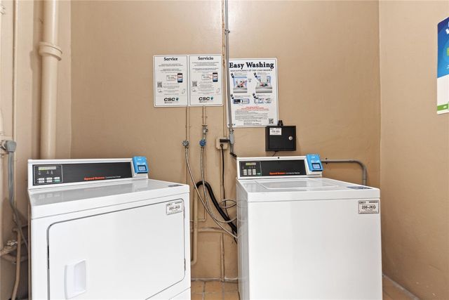 2426 SE 17th Street 207A, Fort Lauderdale, FL 33316