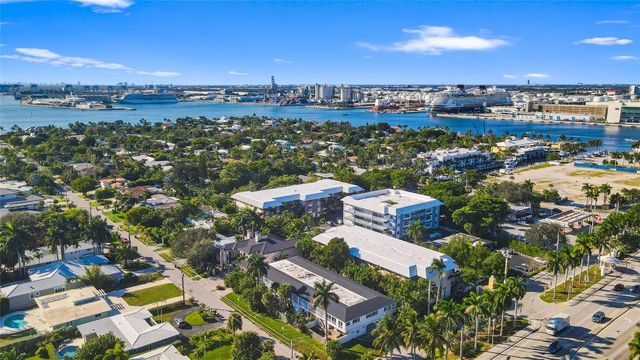 2426 SE 17th Street 207A, Fort Lauderdale, FL 33316