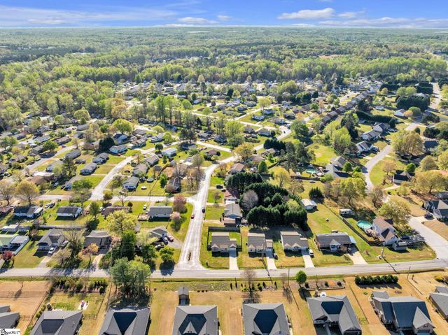 1103 Southfield Street, Inman, SC 29349