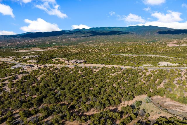 3296 Monte Sereno Drive, Santa Fe, NM 87506
