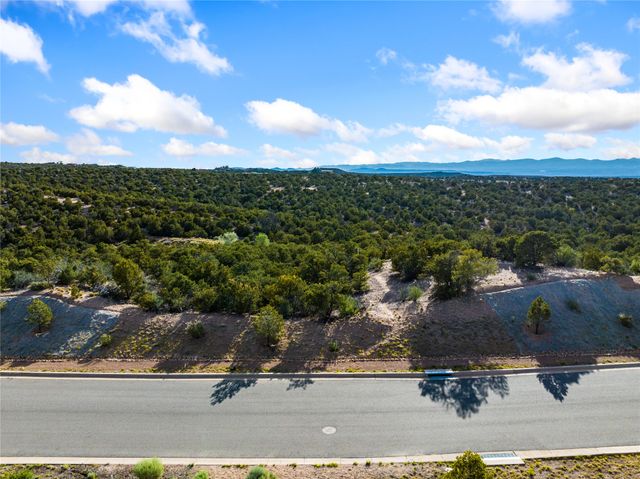 3296 Monte Sereno Drive, Santa Fe, NM 87506