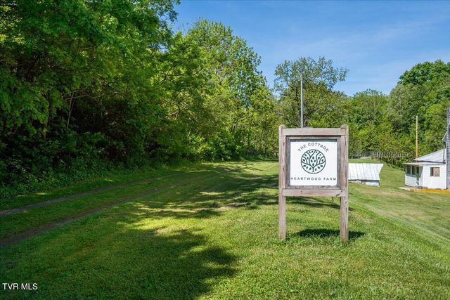 21570 Alvarado Road, Abingdon, VA 24211