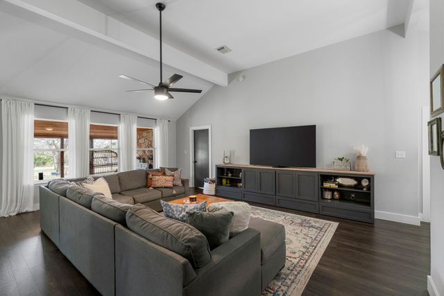 1003 Sunset Canyon DR S, Dripping Springs, TX 78620