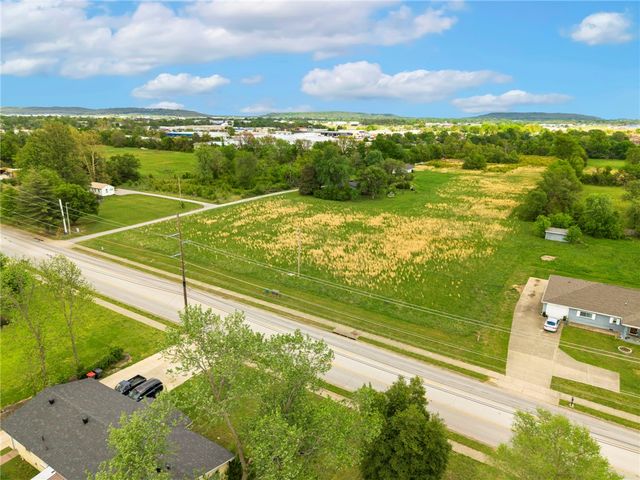 2403 Turner Street, Springdale, AR 72764