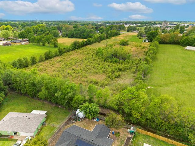 2403 Turner Street, Springdale, AR 72764