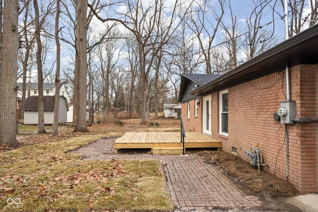 9114 Crestview Drive, Indianapolis, IN 46240