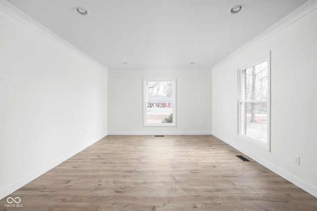 9114 Crestview Drive, Indianapolis, IN 46240