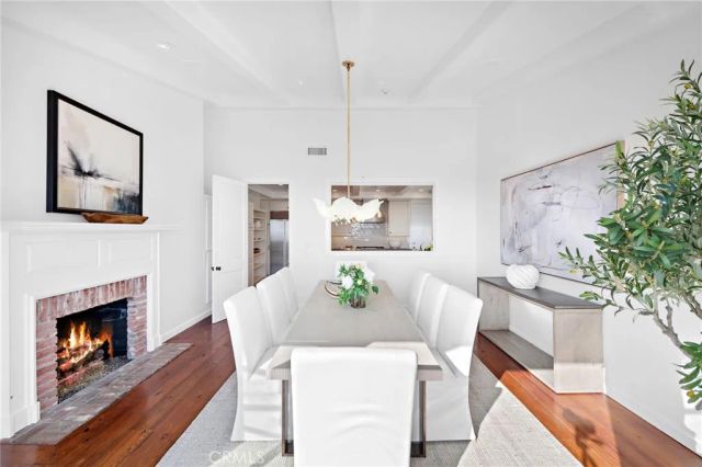 521 Kings Road, Newport Beach, CA 92663