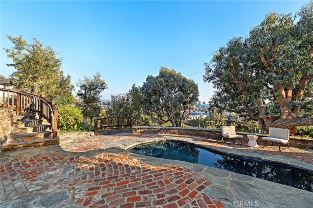 521 Kings Road, Newport Beach, CA 92663