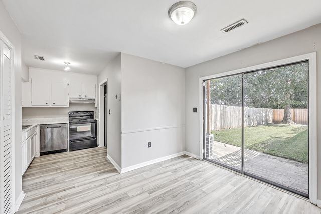 5039 Popperdam Creek Drive, North Charleston, SC 29418