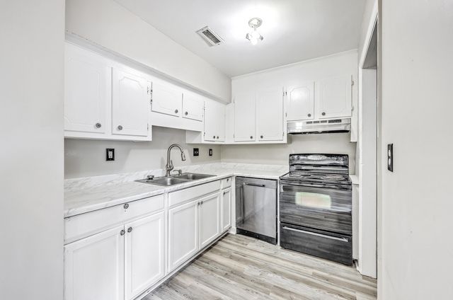 5039 Popperdam Creek Drive, North Charleston, SC 29418