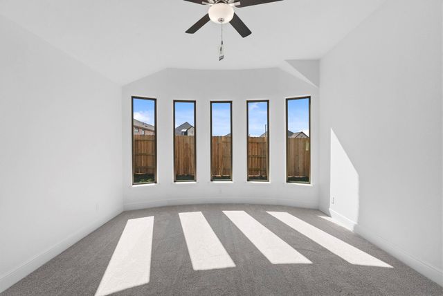 10271 Bluegill Crest Drive, Willis, TX 77318