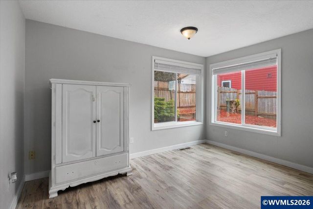 808 Melissa St SE, Salem, OR 97306