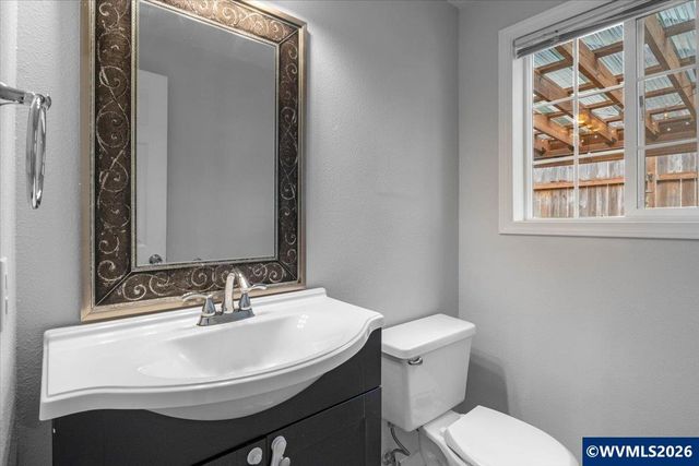 808 Melissa St SE, Salem, OR 97306