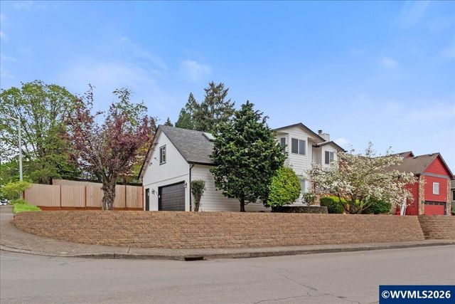 808 Melissa St SE, Salem, OR 97306