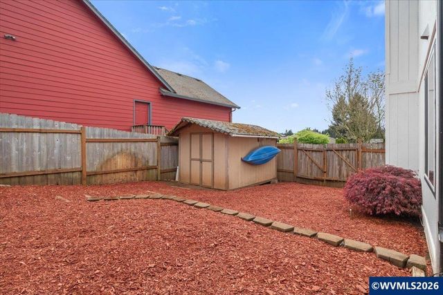 808 Melissa St SE, Salem, OR 97306