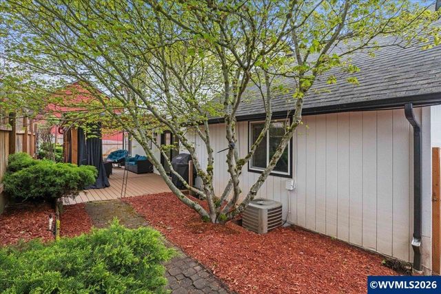 808 Melissa St SE, Salem, OR 97306