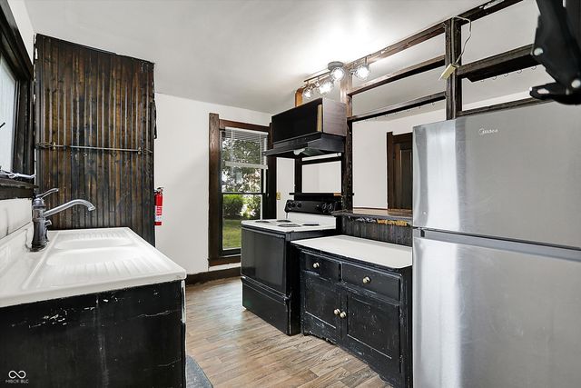 115 Simpson Street, Crawfordsville, IN 47933