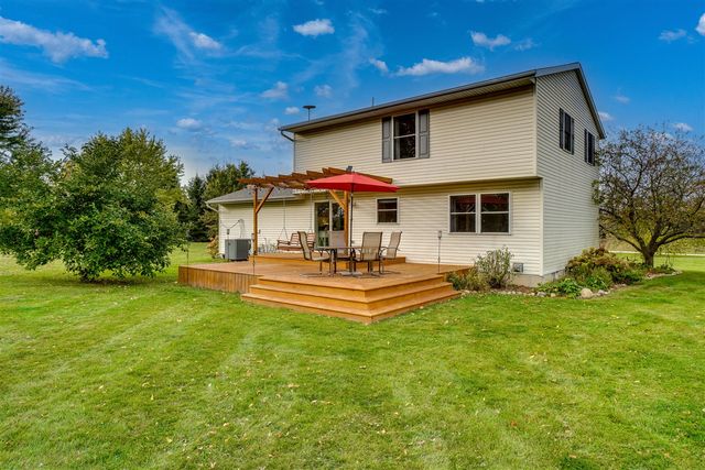 3368 Black Hills Drive, Hastings, MI 49058