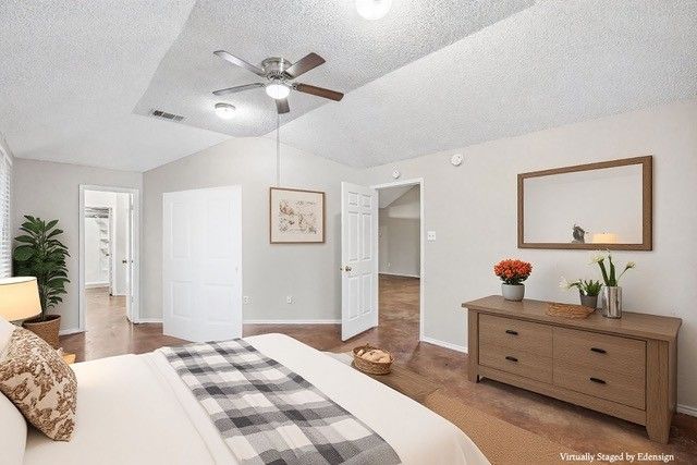 2221 Brookside Drive, Rowlett, TX 75088