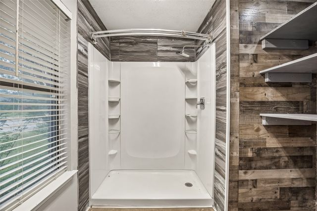 2221 Brookside Drive, Rowlett, TX 75088