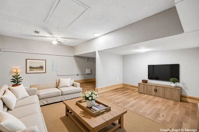 2221 Brookside Drive, Rowlett, TX 75088