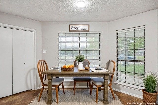 2221 Brookside Drive, Rowlett, TX 75088