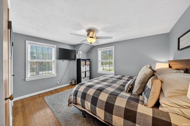 118 S Greenlawn Avenue, South Bend, IN 46617
