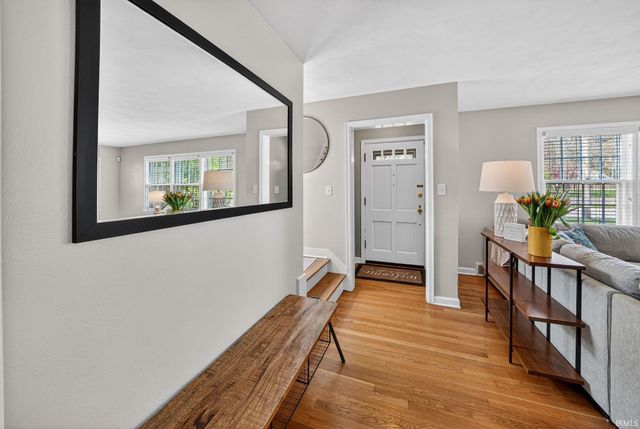 118 S Greenlawn Avenue, South Bend, IN 46617