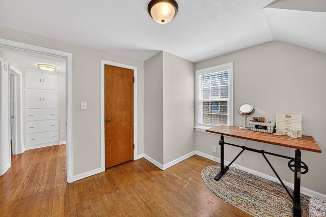 118 S Greenlawn Avenue, South Bend, IN 46617