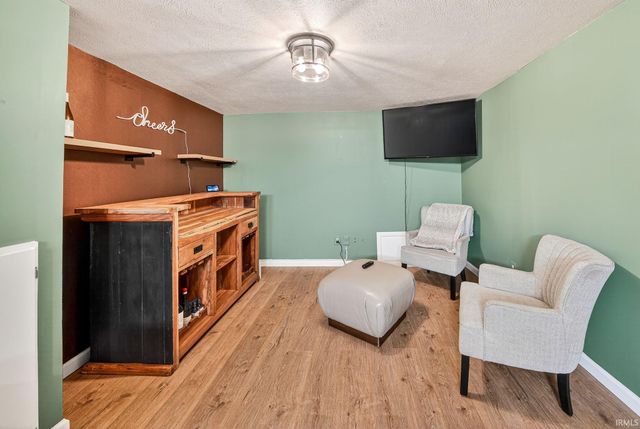 118 S Greenlawn Avenue, South Bend, IN 46617