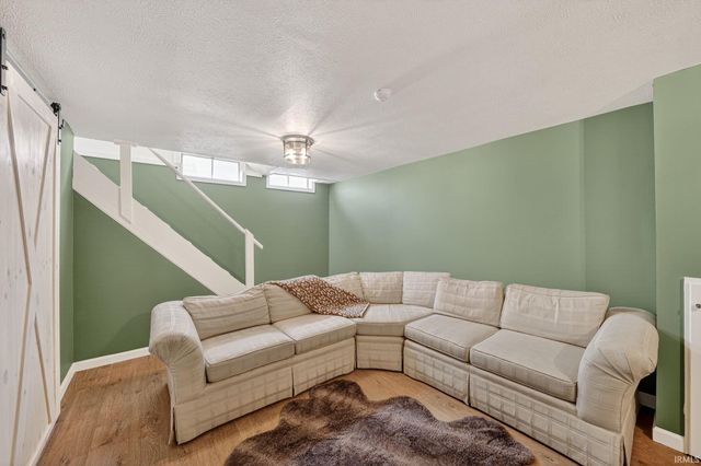 118 S Greenlawn Avenue, South Bend, IN 46617