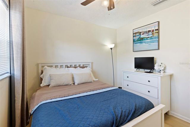 7301 TWELVE OAKS BOULEVARD, Tampa, FL 33634