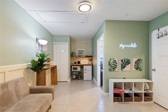 7301 TWELVE OAKS BOULEVARD, Tampa, FL 33634