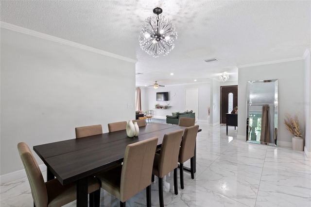 7301 TWELVE OAKS BOULEVARD, Tampa, FL 33634