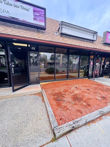 878 Sumner Ave, Springfield, MA 01108