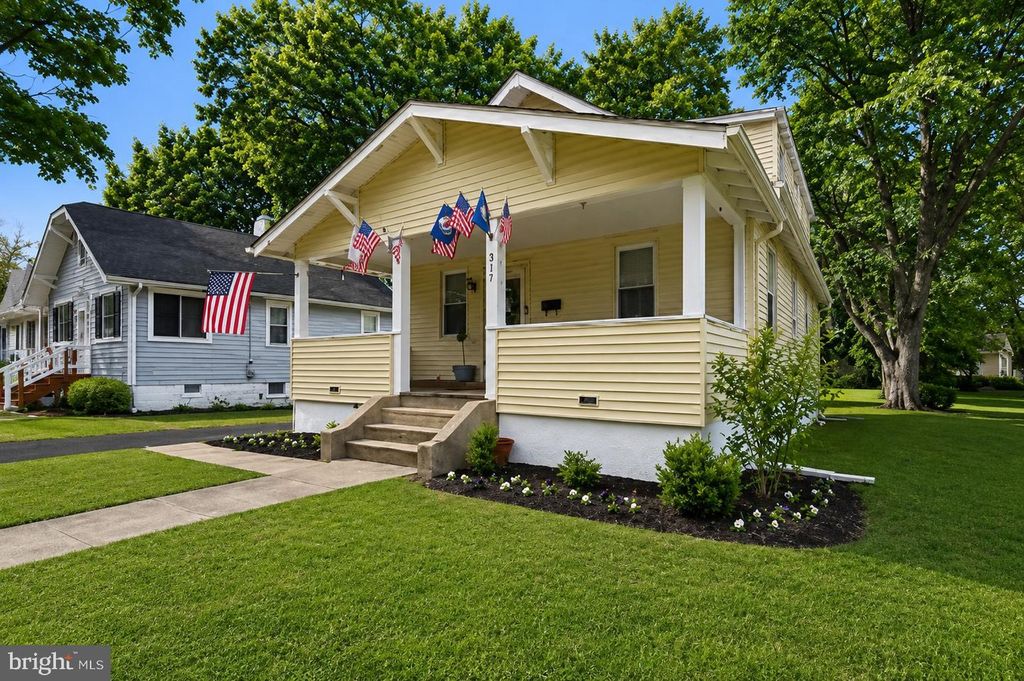 317 S WASHINGTON AVE, MOORESTOWN, NJ 08057 — exterior