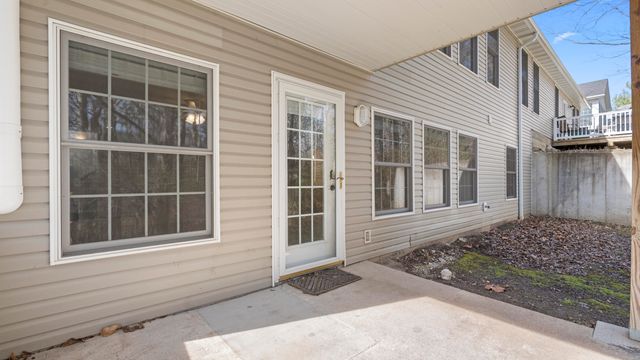 1828 SCARBOROUGH DR, Columbia, MO 65201