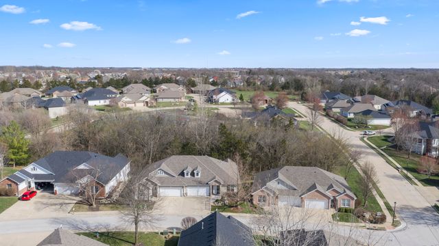 1828 SCARBOROUGH DR, Columbia, MO 65201