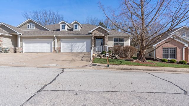 1828 SCARBOROUGH DR, Columbia, MO 65201