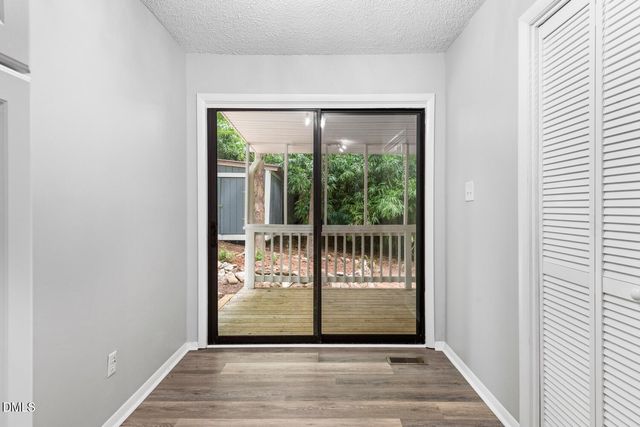70 Willow Way, Chapel Hill, NC 27516