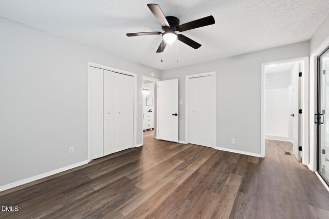 70 Willow Way, Chapel Hill, NC 27516