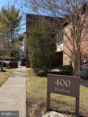 403 MOUNTAINVIEW DR #403, Chesterbrook, PA 19087