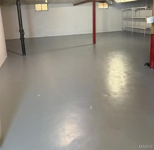 60 Flamingo Drive, Crestwood, MO 63123