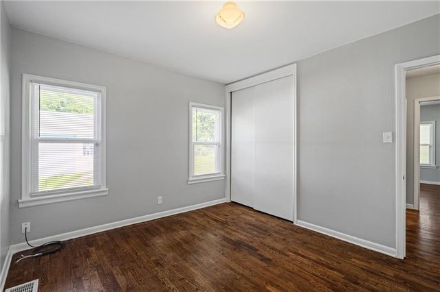 205 N Independence Street, Pleasant Hill, MO 64080