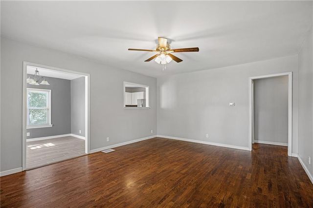 205 N Independence Street, Pleasant Hill, MO 64080