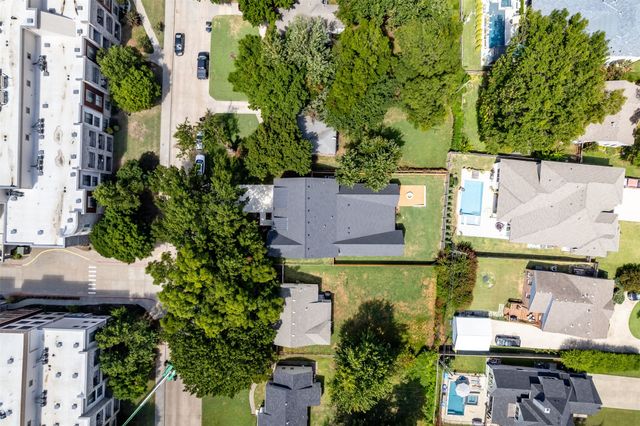 3917 S Rockford Avenue, Tulsa, OK 74105