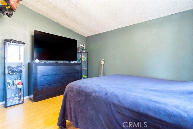 2005 W Milling, Lancaster, CA 93536